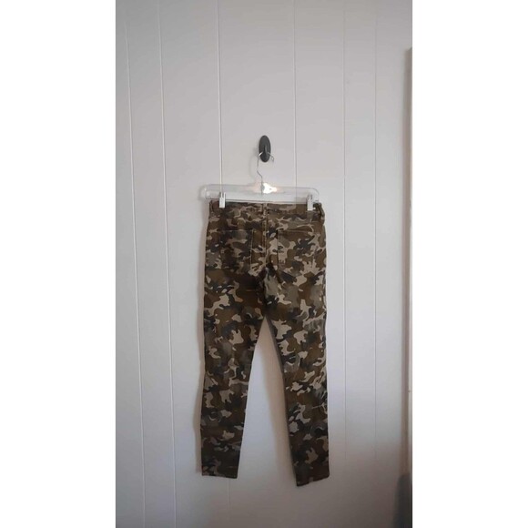 kendall and kylie | Camo Stretchy Skinny Pants Size 26 - Picture 2 of 3